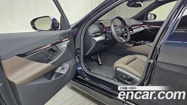 BMW 5-Series 520i M Sport