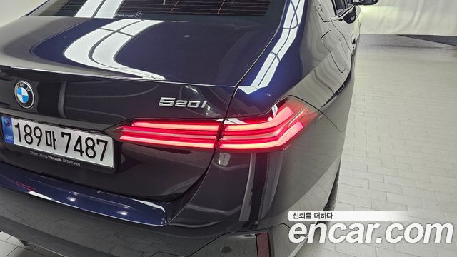 BMW 5-Series 520i M Sport