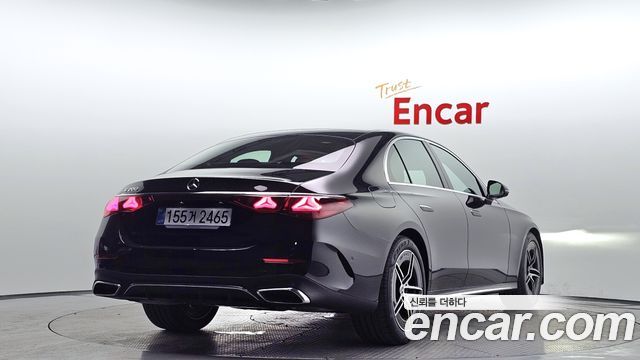 Mercedes-Benz E-Class E200 AMG Line