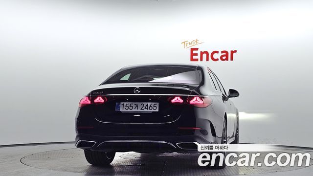 Mercedes-Benz E-Class E200 AMG Line