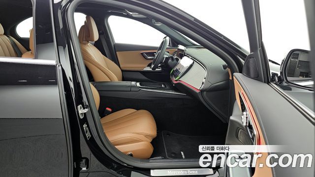 Mercedes-Benz E-Class E200 AMG Line