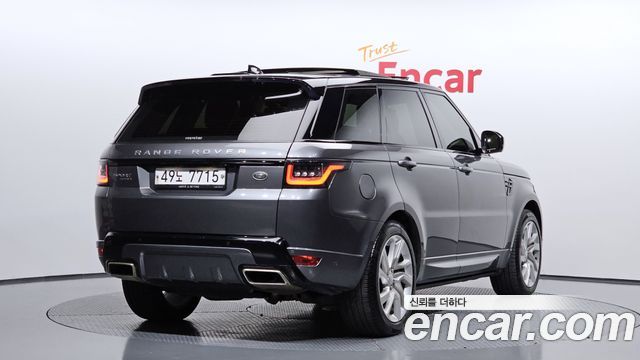Land Rover Range Rover Sport 3.0 SDV6 HSE Dynamic