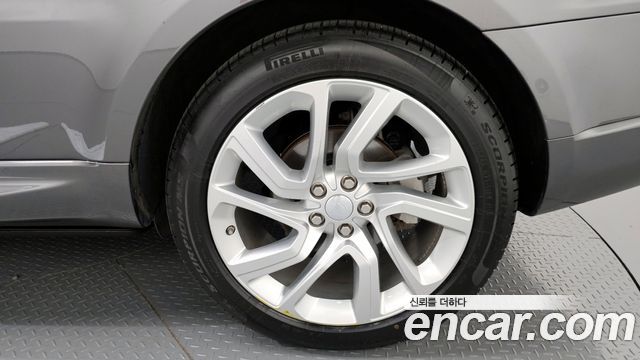Land Rover Range Rover Sport 3.0 SDV6 HSE Dynamic