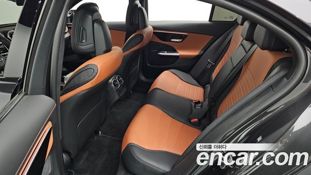 Mercedes-Benz C-Class C200 AMG Line