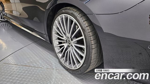 Mercedes-Benz S-Class S500L 4MATIC