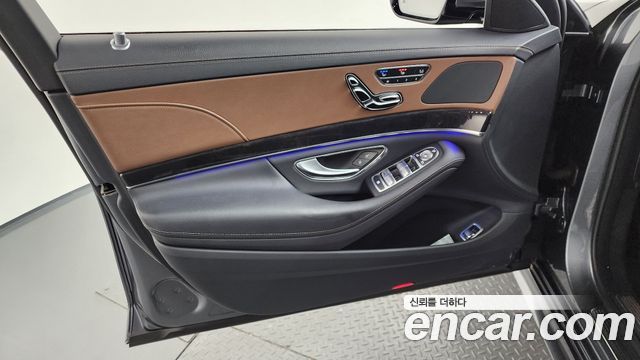 Mercedes-Benz S-Class S350 d 4MATIC AMG Line