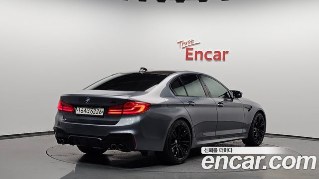 BMW M5 M5 Sedan