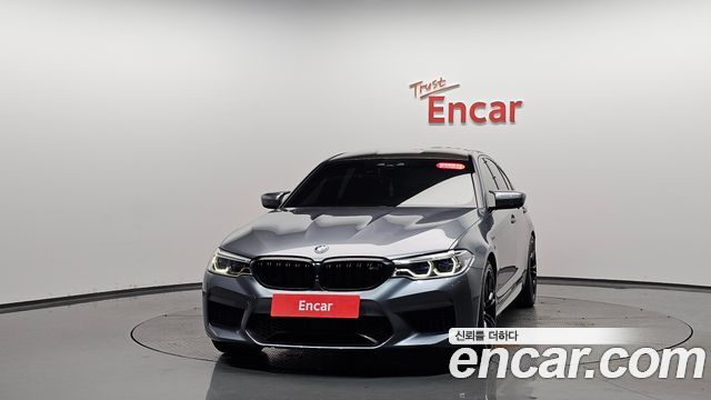 BMW M5 M5 Sedan