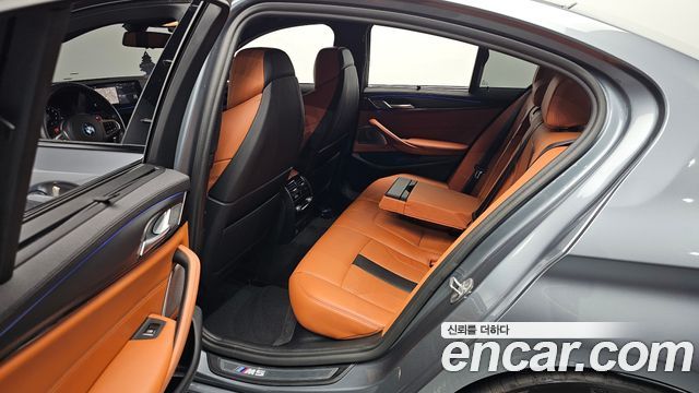 BMW M5 M5 Sedan