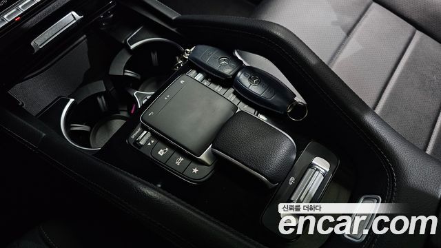 Mercedes-Benz GLE-Class GLE300d 4MATIC