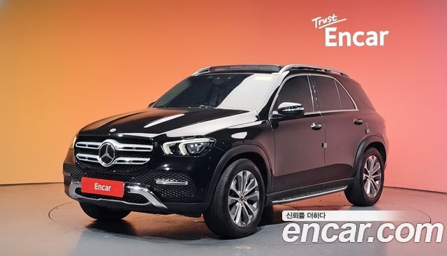 Mercedes-Benz GLE-Class GLE300d 4MATIC