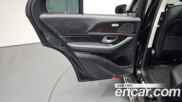 Mercedes-Benz GLE-Class GLE300d 4MATIC