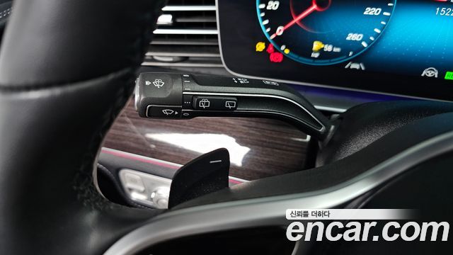 Mercedes-Benz GLE-Class GLE300d 4MATIC