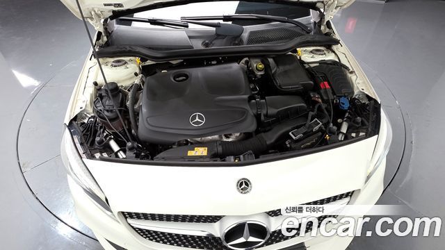 Mercedes-Benz A-Class A200 AMG Line