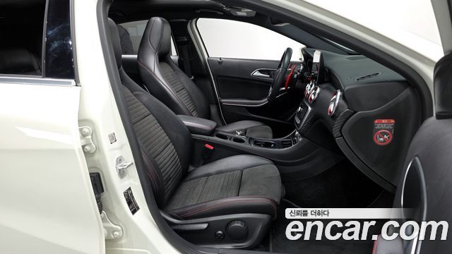 Mercedes-Benz A-Class A200 AMG Line
