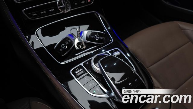 Mercedes-Benz E-Class E300 AMG Line