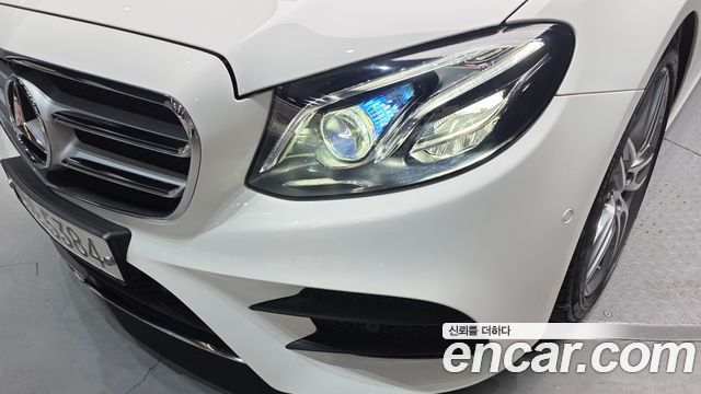 Mercedes-Benz E-Class E300 AMG Line