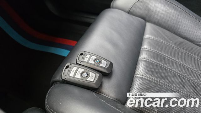 BMW M5 M5 Sedan