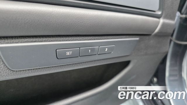 BMW M5 M5 Sedan