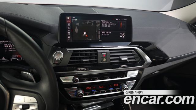 BMW X4 xDrive20i xLine