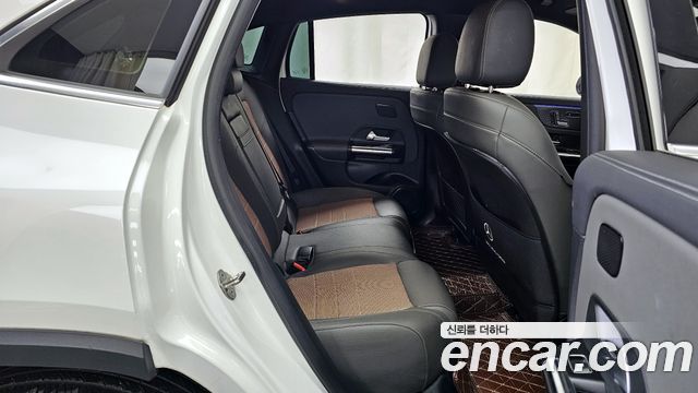 Mercedes-Benz EQA EQA250