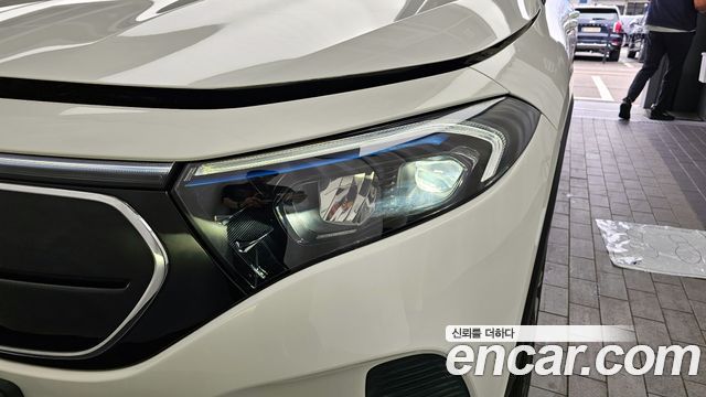 Mercedes-Benz EQA EQA250