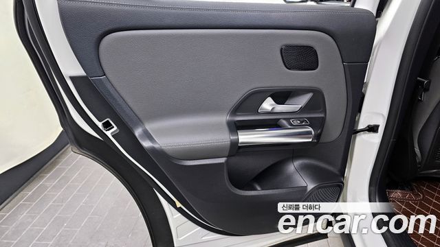 Mercedes-Benz EQA EQA250