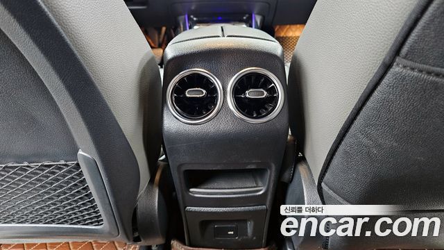 Mercedes-Benz EQA EQA250