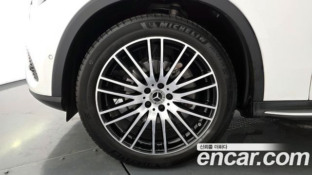 Mercedes-Benz GLC-Class GLC220 d 4MATIC