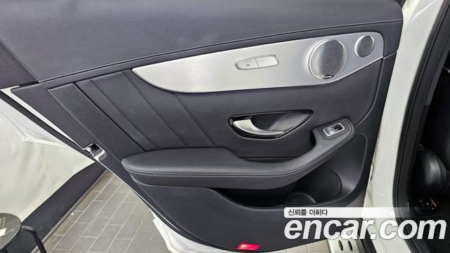 Mercedes-Benz GLC-Class GLC350e 4MATIC AMG Line