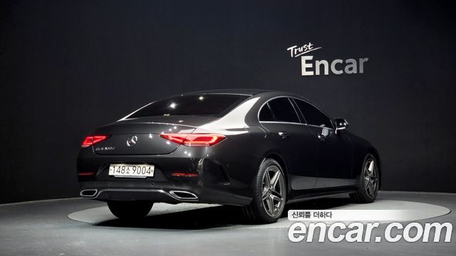 Mercedes-Benz CLS-Class CLS300d AMG Line