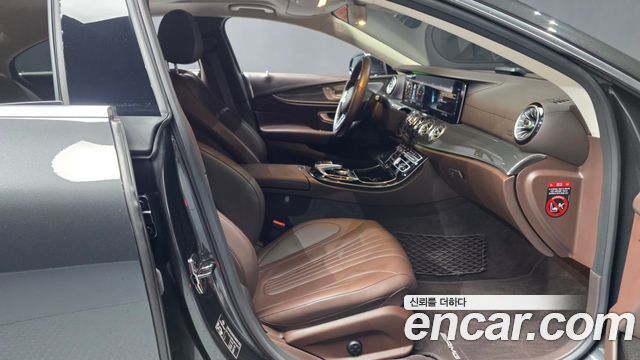 Mercedes-Benz CLS-Class CLS300d AMG Line