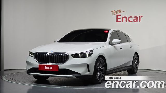 BMW 5-Series 520i