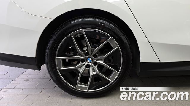 BMW 5-Series 520i