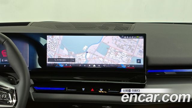 BMW 5-Series 520i