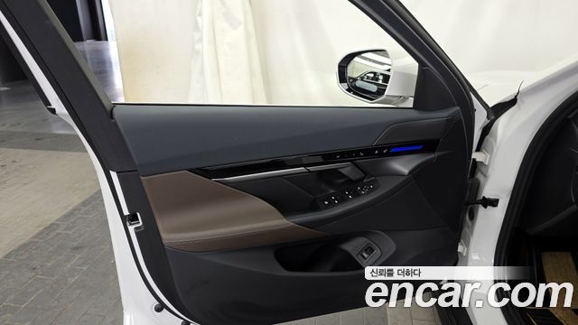 BMW 5-Series 520i