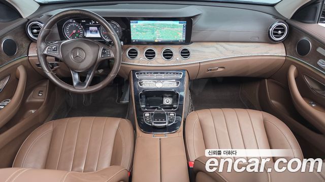 Mercedes-Benz E-Class E220d Exclusive