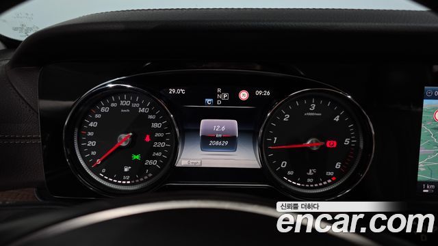 Mercedes-Benz E-Class E220d Exclusive