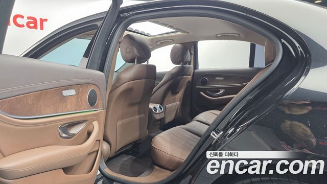 Mercedes-Benz E-Class E220d Exclusive