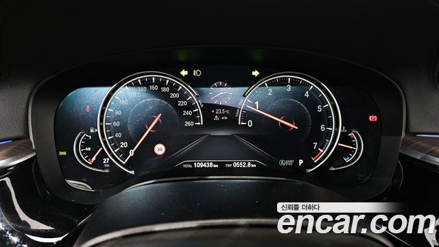 BMW 5-Series 530i M Sport Package Plus