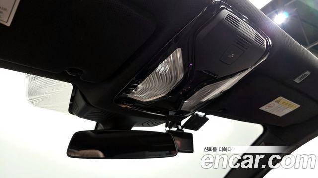 BMW 5-Series 530i M Sport Package Plus