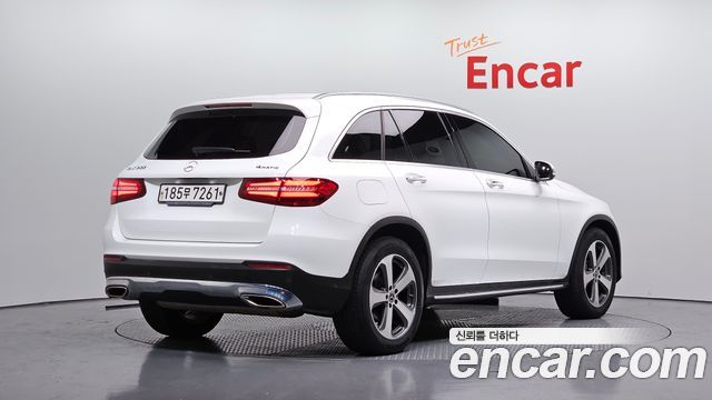Mercedes-Benz GLC-Class GLC300 4MATIC