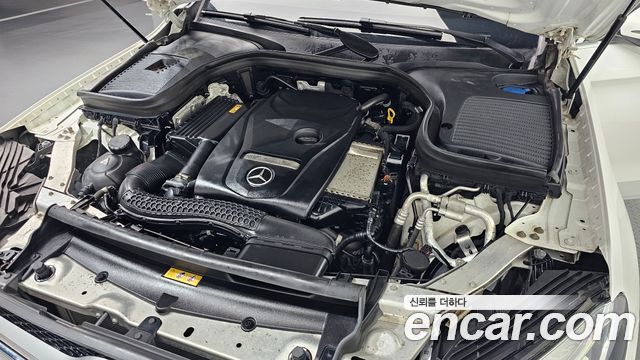 Mercedes-Benz GLC-Class GLC300 4MATIC