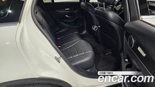 Mercedes-Benz GLC-Class GLC300 4MATIC