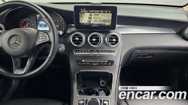 Mercedes-Benz GLC-Class GLC300 4MATIC