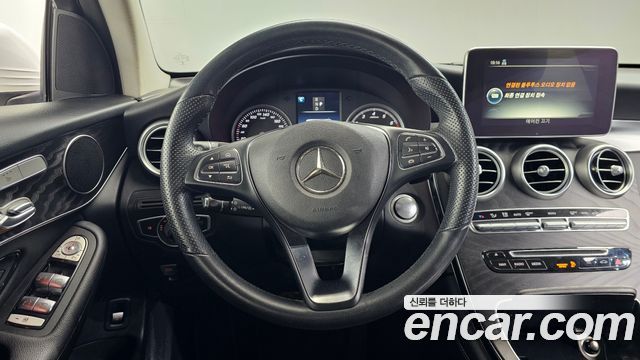 Mercedes-Benz GLC-Class GLC300 4MATIC