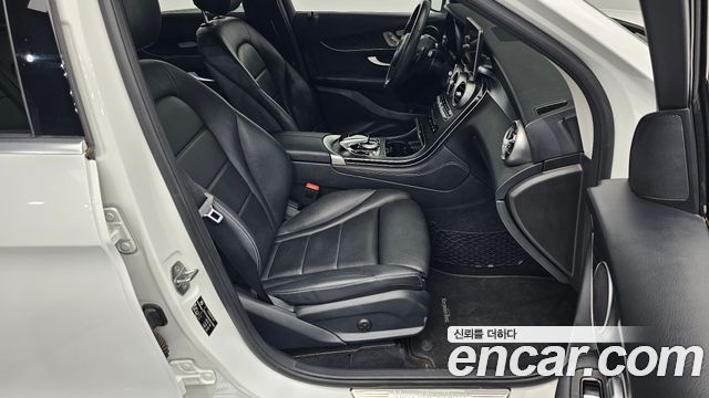 Mercedes-Benz GLC-Class GLC300 4MATIC
