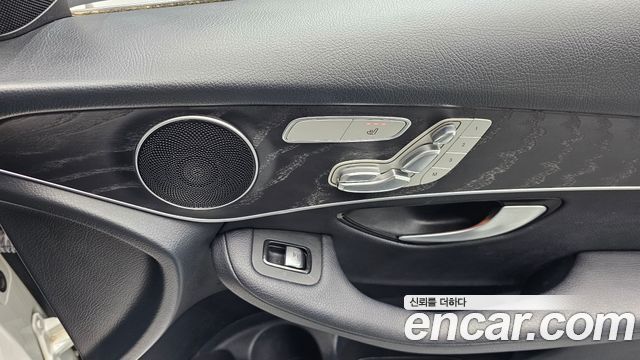 Mercedes-Benz GLC-Class GLC300 4MATIC