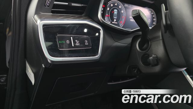 Audi A6 45 TFSI Quattro Premium