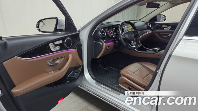 Mercedes-Benz E-Class E220d Avantgarde